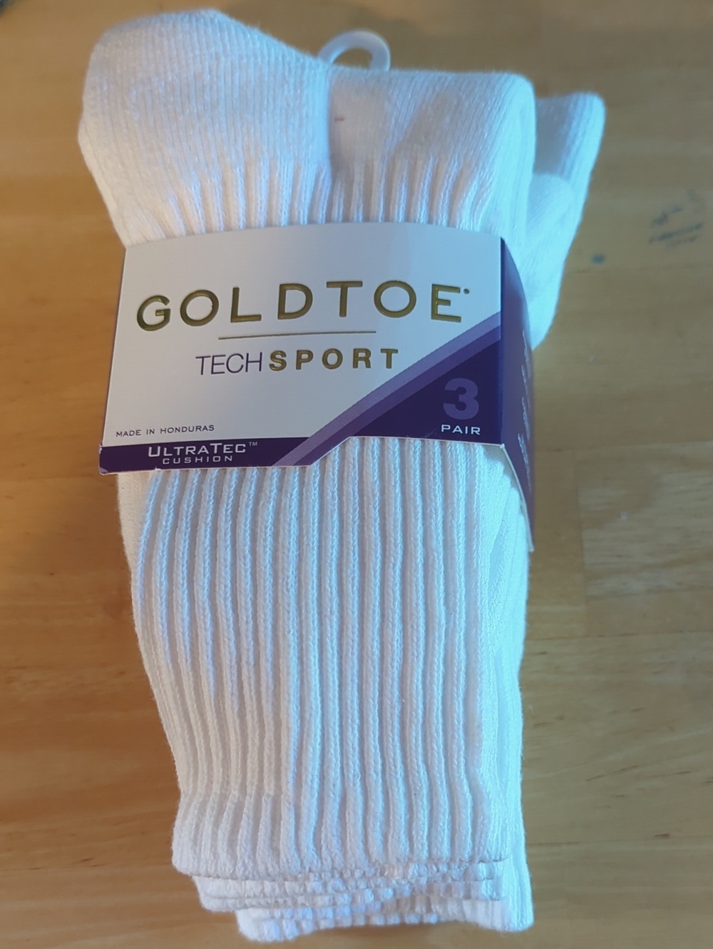 Gold Toe White Tech Sport Crew Socks - 3 Pair Pack